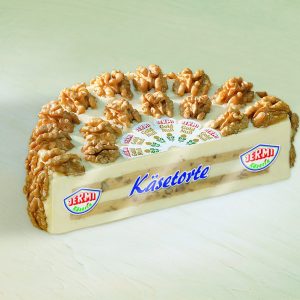 Artikel-Nr. 0521<br>WALNUSSTORTE, Schmelzkäsezubereitung aus Deutschland, 1,0 kg