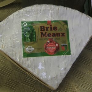 Artikel-Nr. 2574<br>BRIE DE MEAUX 3/4 GEREIFT 1/4LAIB, Weichkäse aus Frankreich, 0,7 kg