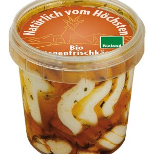 Artikel-Nr. 3506<br>ZIEGENFRISCHKÄSE ÖL NUSS PAPRIKA, Frischkäse aus Deutschland, 145 g